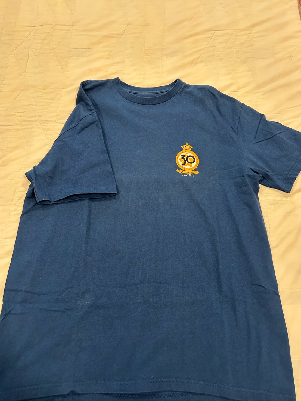 QUICKSILVER men's tshirt 30th Annual Eddie Aikau Big Wave Invitational